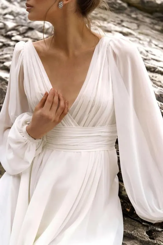 Beach Wedding Dress with Slit for Bride Chiffon Prom Dress Pleated Long Sleeves Evening Party Gowns BU082