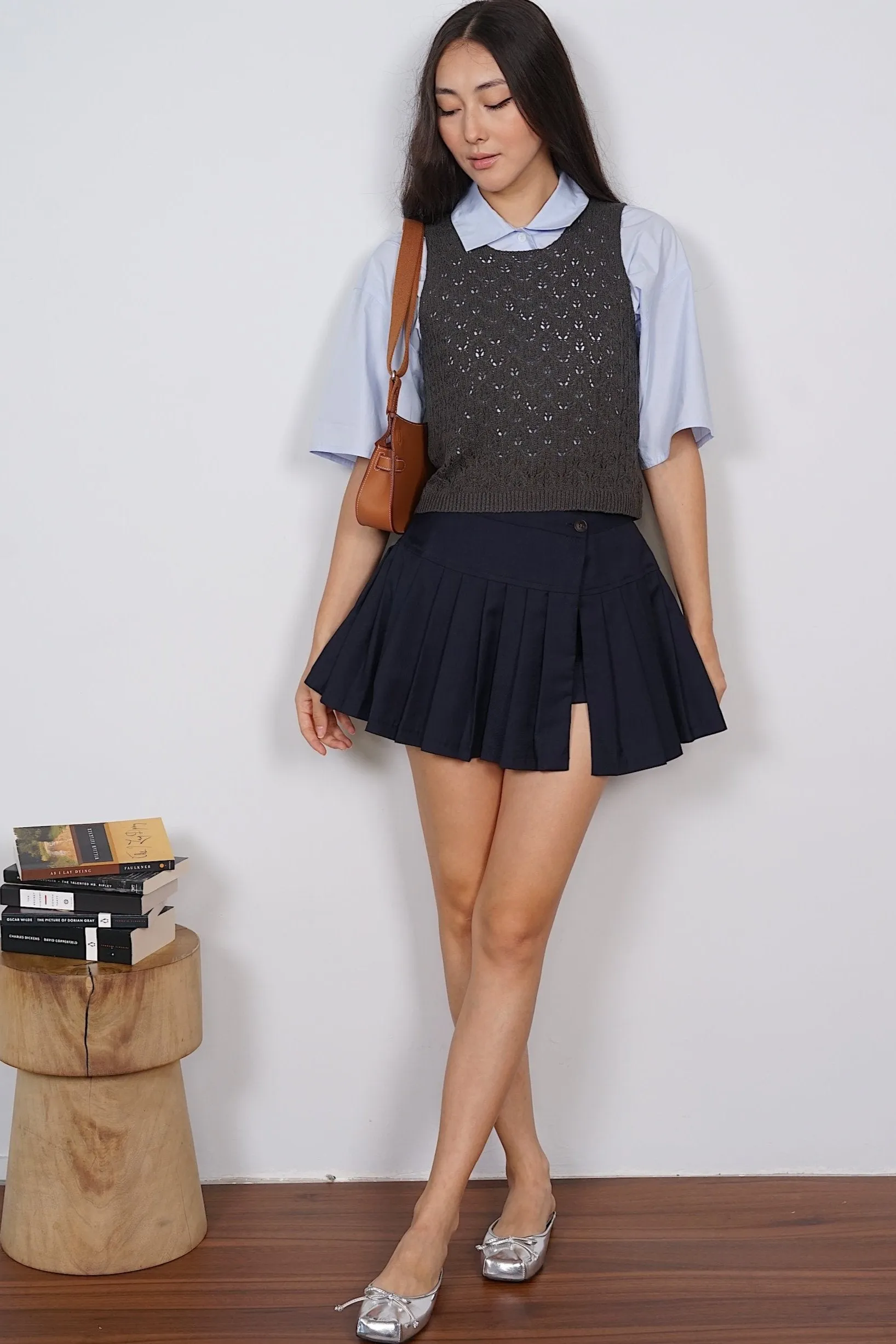 Box Pleat Skorts in After Dark