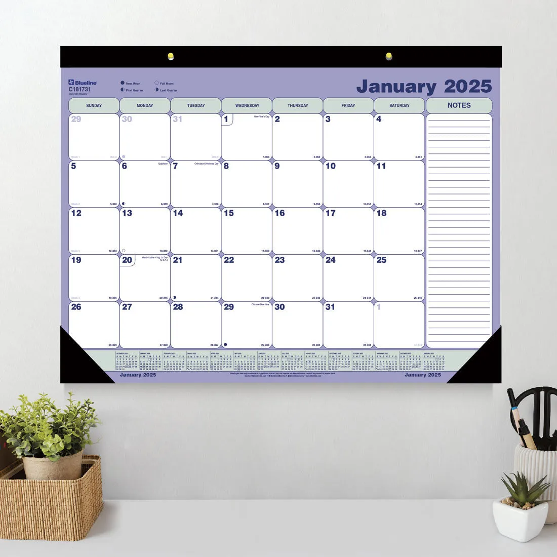Desk Pad or Wall Calendar 2025, English (C181731-25)