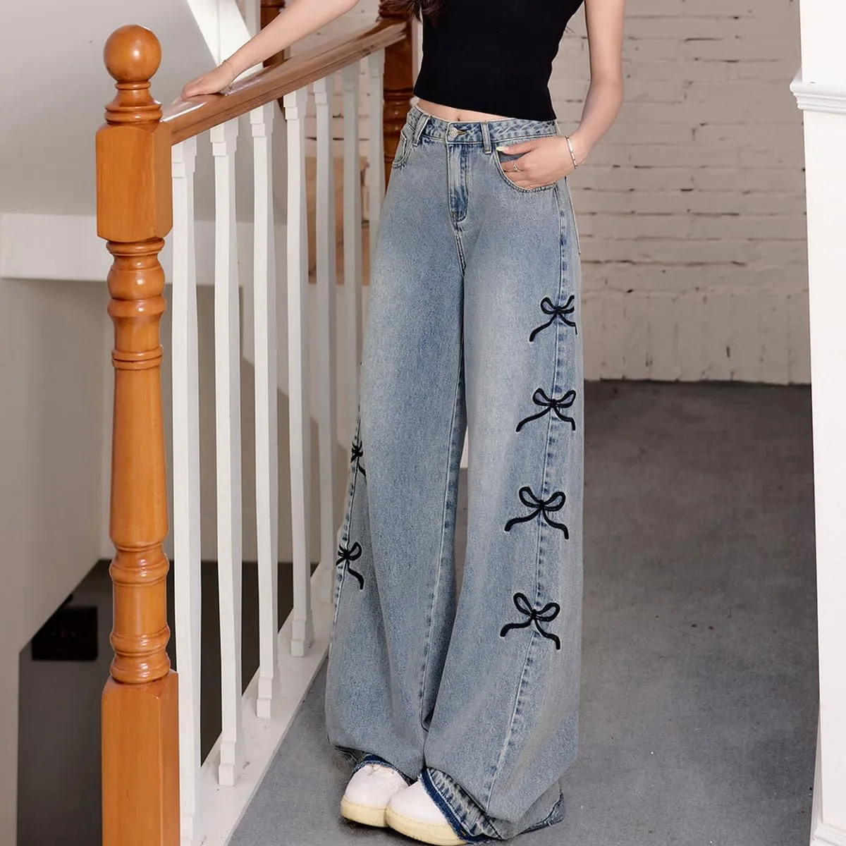 Fashion Women's Jeans Y2K High Waist Casual Vintage Baggy Straight Cut Cute Bow Embroidered Denim Pants