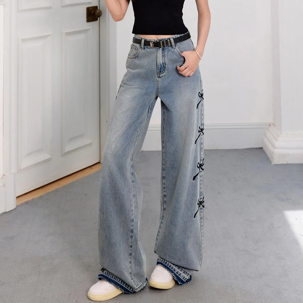 Fashion Women's Jeans Y2K High Waist Casual Vintage Baggy Straight Cut Cute Bow Embroidered Denim Pants