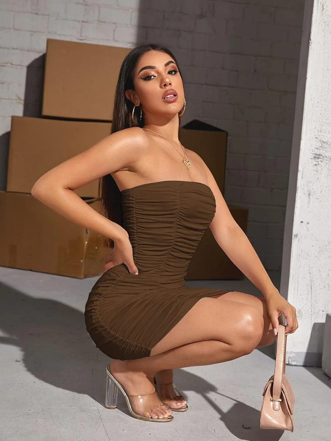 Floerns Women Bodycon Strapless Mini Dress Ruched Sleeveless Sexy Tube Dress