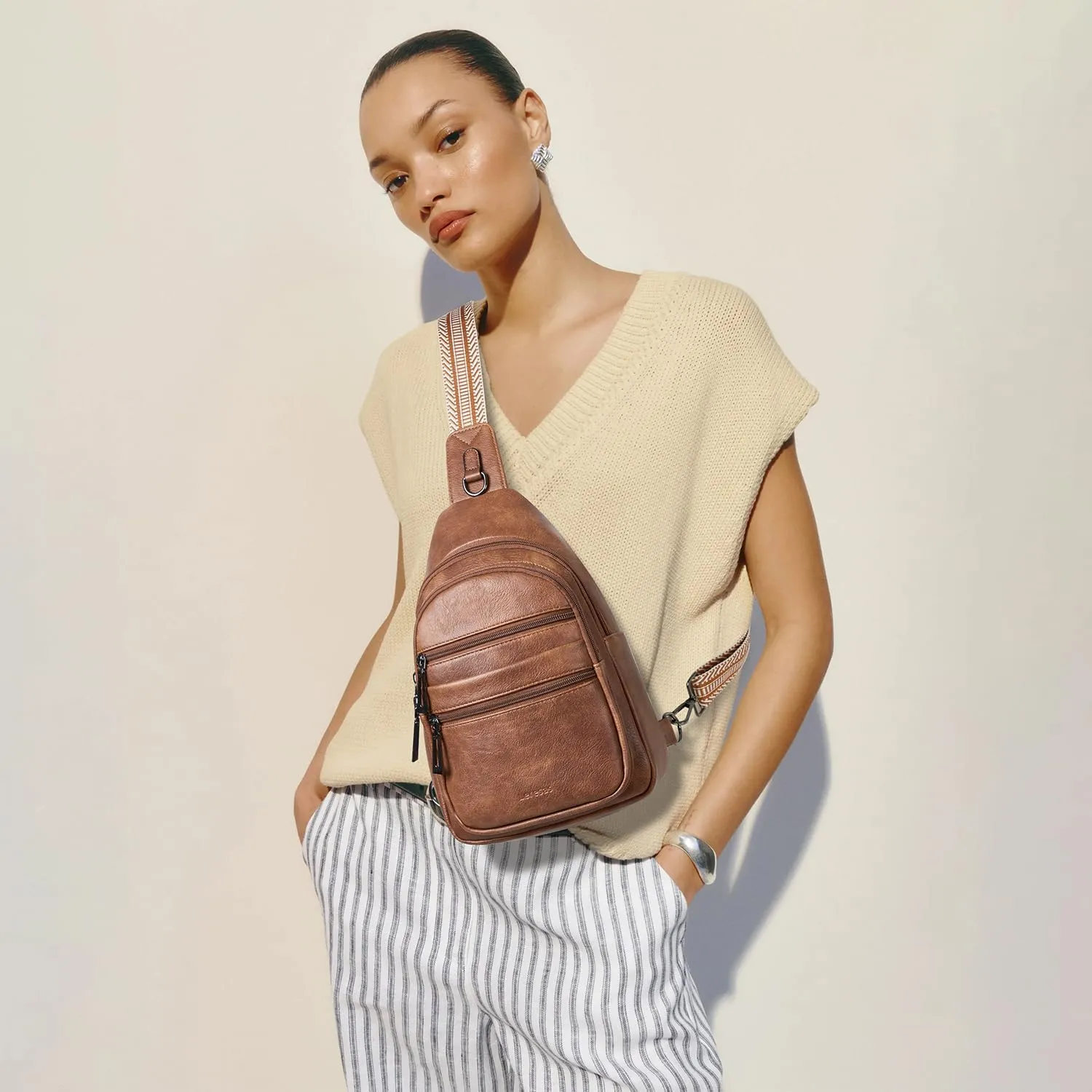 Sling Bag for Women Crossbody Bags Fanny Packs Over Shoulder Bag Sling Purse Backpack Vegan Leather Travel Brown
