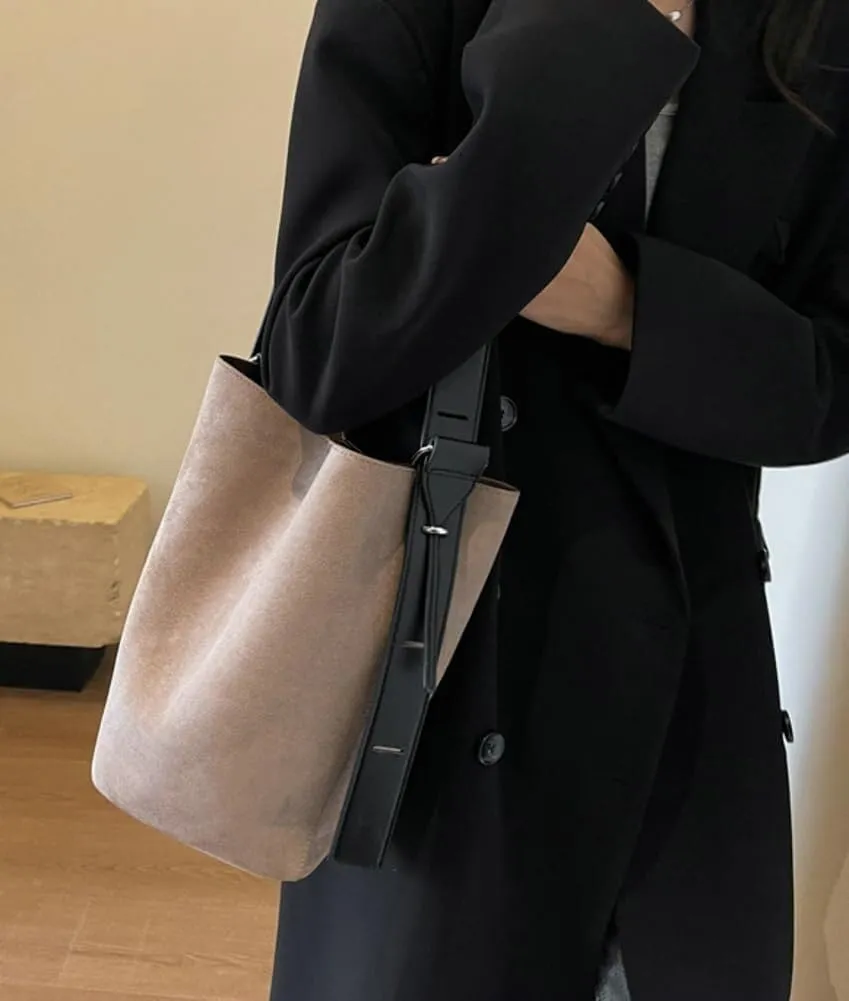 Suede Hobo Bags, Vegan Leather Shoulder Bag for Women Bucket Tote Fashion Designer Purse Handbag