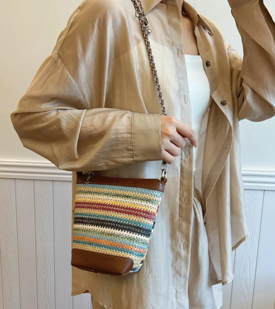 Summer Straw Beach Bags For Women Straw Bucket Bag Rattan Purses Woven Raffia Bag Crossbody Handbag Cute Purse Shoulder Bag