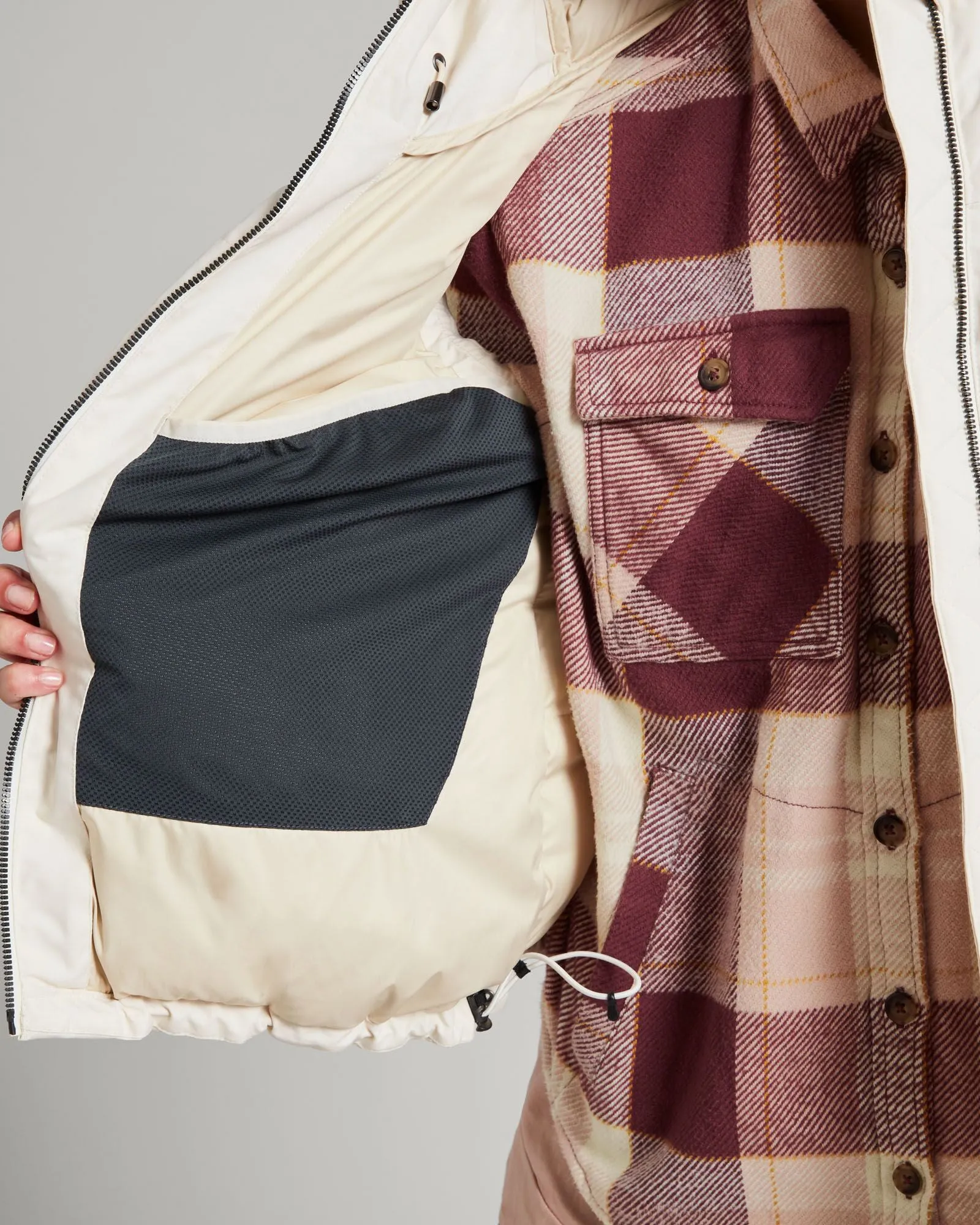Women's Frisco X Hooded Down Vest - Natural