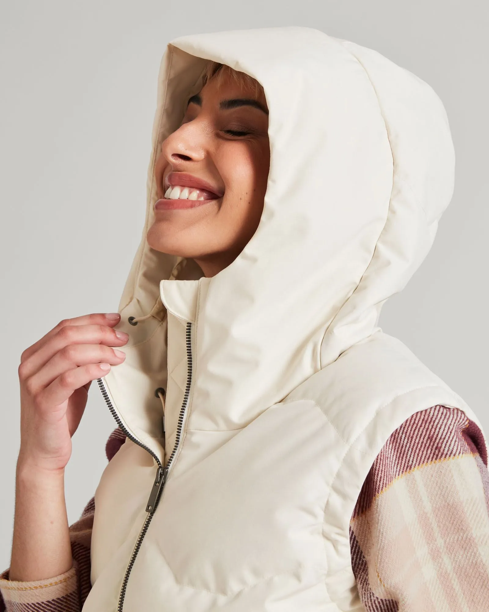 Women's Frisco X Hooded Down Vest - Natural