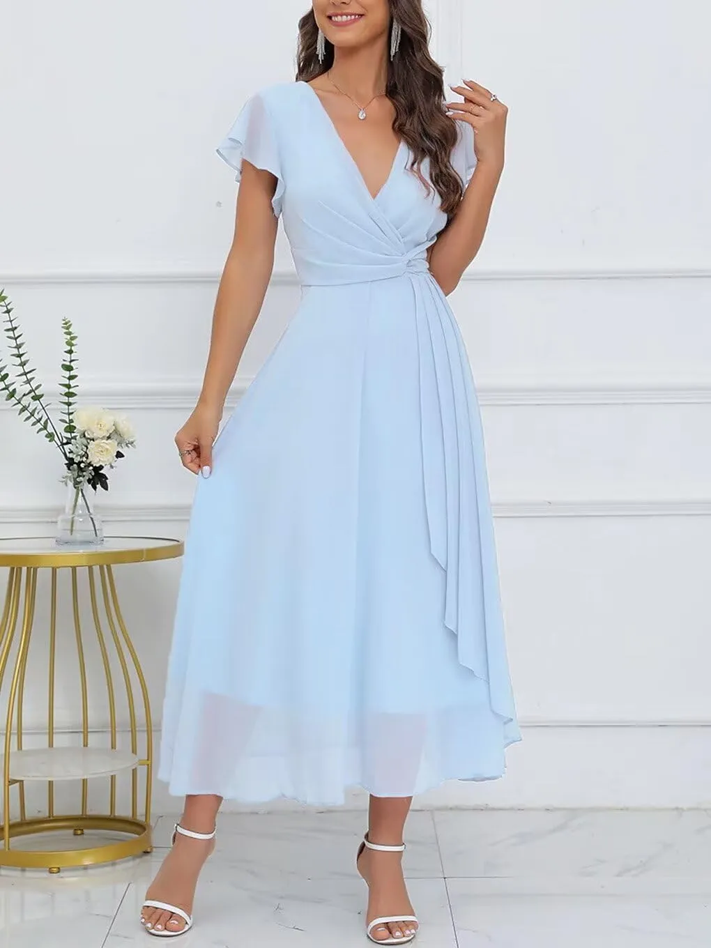 Womens V Neck Prom Dress Long Elegant Formal Dress Sleeveless Chiffon Cocktail Dresses with Pleat
