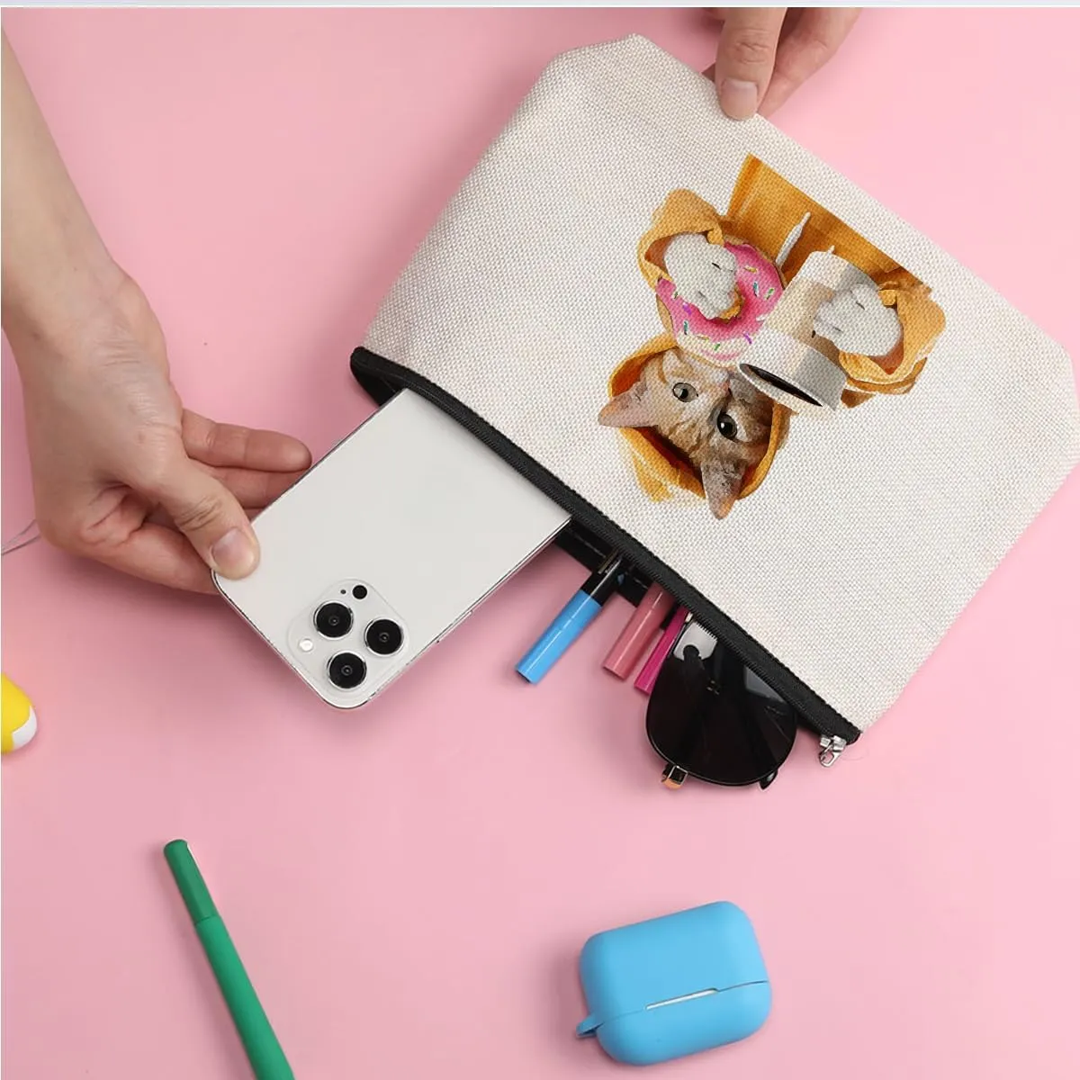 ZHAMEN Cat Gifts Makeup Bag Cat Lover Gifts for Women Themed Makeup Pouch Mom Stuff Birthday for Women Girlfriend Wife Mom Lady Cosmetic Travel Bag
